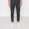 Emporio Armani Pockets Pant - Slim Fit Jeans - Blu Navy -Total Wear Store 298ab016227f44baa10ef3ef699bb3d8