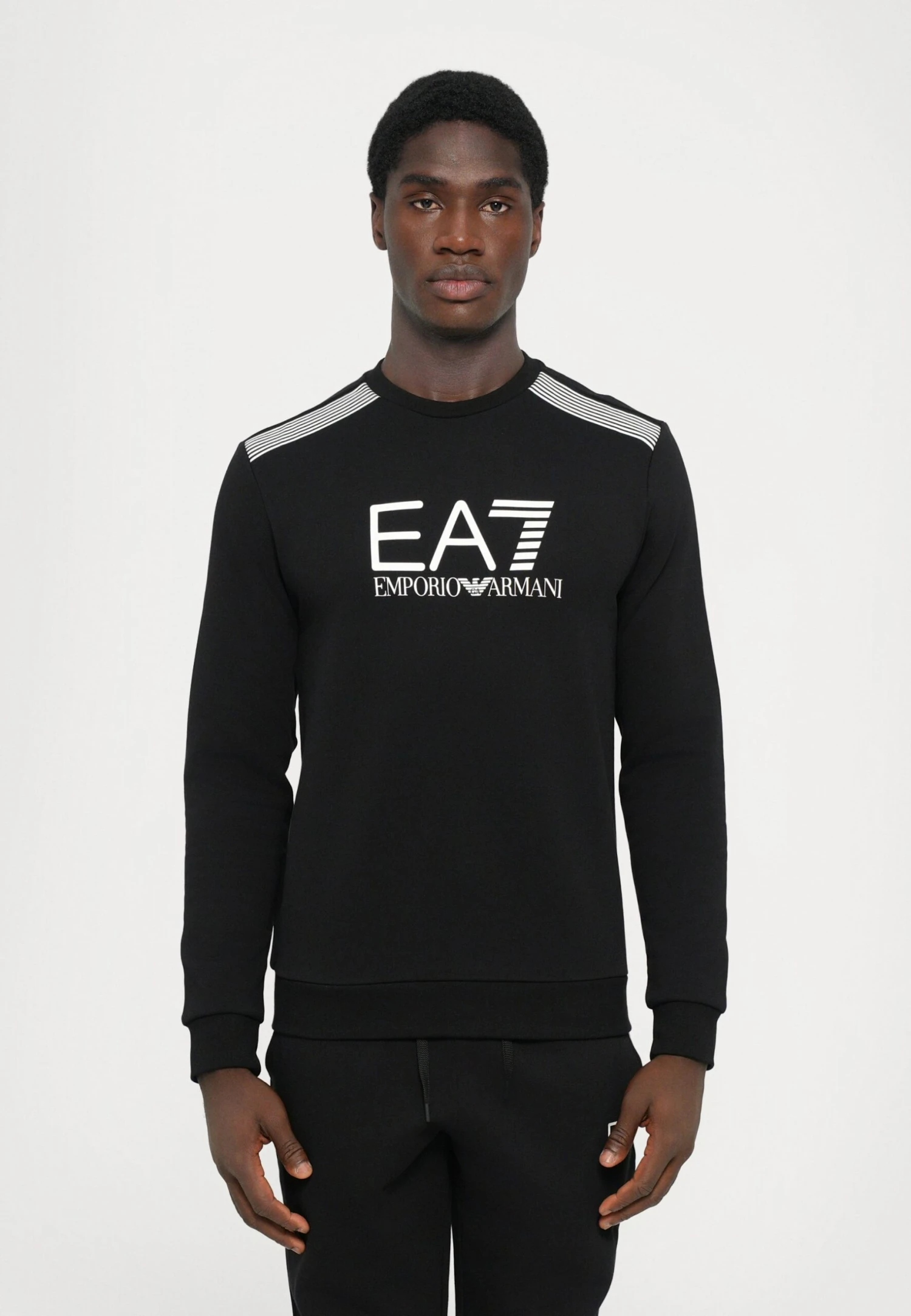 EA7 Emporio Armani TRAIN LINES - Sweatshirt - Black Beauty 3 EA7 Emporio Armani TRAIN LINES - Sweatshirt - Black Beauty