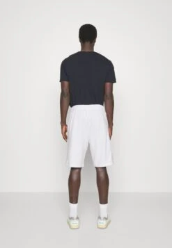 EA7 Emporio Armani Bermuda - Shorts - White -Total Wear Store 2a6817048c6445ffba0692bf01417cc1