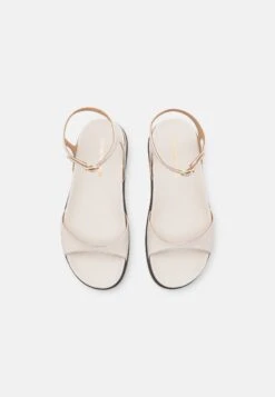 Emporio Armani Sandals - Avorio 13 Emporio Armani Sandals - Avorio -Total Wear Store 2b157fccd89e4f728da1d6ea3ef93213