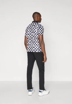 EA7 Emporio Armani GOLF PRO PANTS - Trousers - Black -Total Wear Store 2c57ec35d3a14786974a3a48d604214c