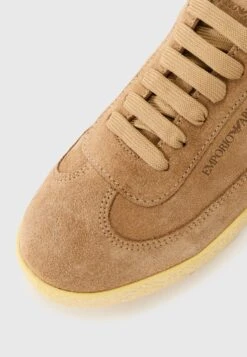 Emporio Armani Trainers - Caramello -Total Wear Store 2cc731c276e24a93a7f648d87adb395e