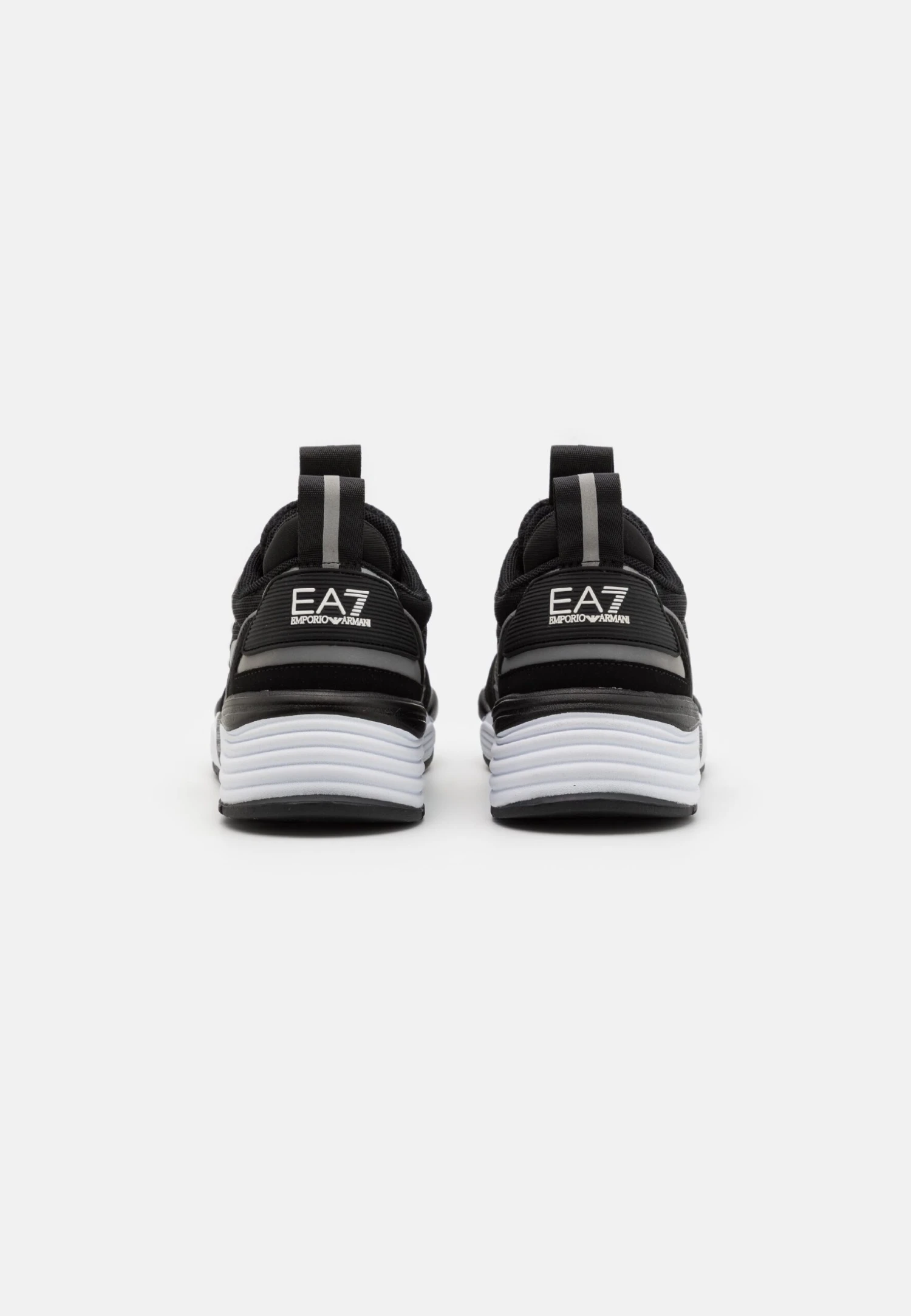 EA7 Emporio Armani Ace Runner Unisex - Trainers - Black/Silver 5 EA7 Emporio Armani Ace Runner Unisex - Trainers - Black/Silver - Image 3