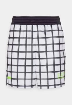 EA7 Emporio Armani Tennis Pro Graphic - Sports Shorts - White -Total Wear Store 2fb5b3a8b4154cb4aa5f3cb5d03d2b22