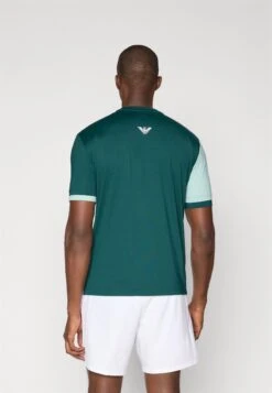 EA7 Emporio Armani TENNIS PRO TEE COLORBLOCK - Sports T-shirt - Ponderosa Pine 15 EA7 Emporio Armani TENNIS PRO TEE COLORBLOCK - Sports T-shirt - Ponderosa Pine -Total Wear Store 30b5b915143a4c33b60a11a9e36949c2