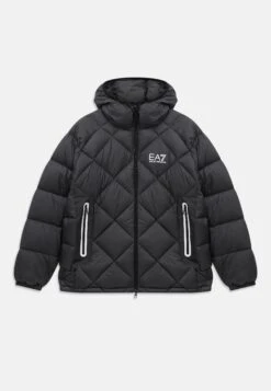 EA7 Emporio Armani MOUNTAIN QUILTED JACKET - Down Jacket - Armani -Total Wear Store 30ea5b3ee92c42f3b1d66e26f756517f 1
