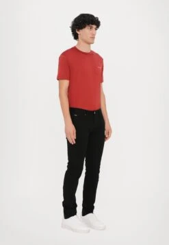 Emporio Armani 5 POCKETS PANT - Slim Fit Jeans - Black Beauty -Total Wear Store 31457b254d0648c4b0a524ebdf9afe85