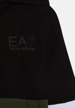 EA7 Emporio Armani Tuta Sportiva Unisex Set - Tracksuit - Duffel Bag -Total Wear Store 3160597849e84b158317a0e8ae72b9c9