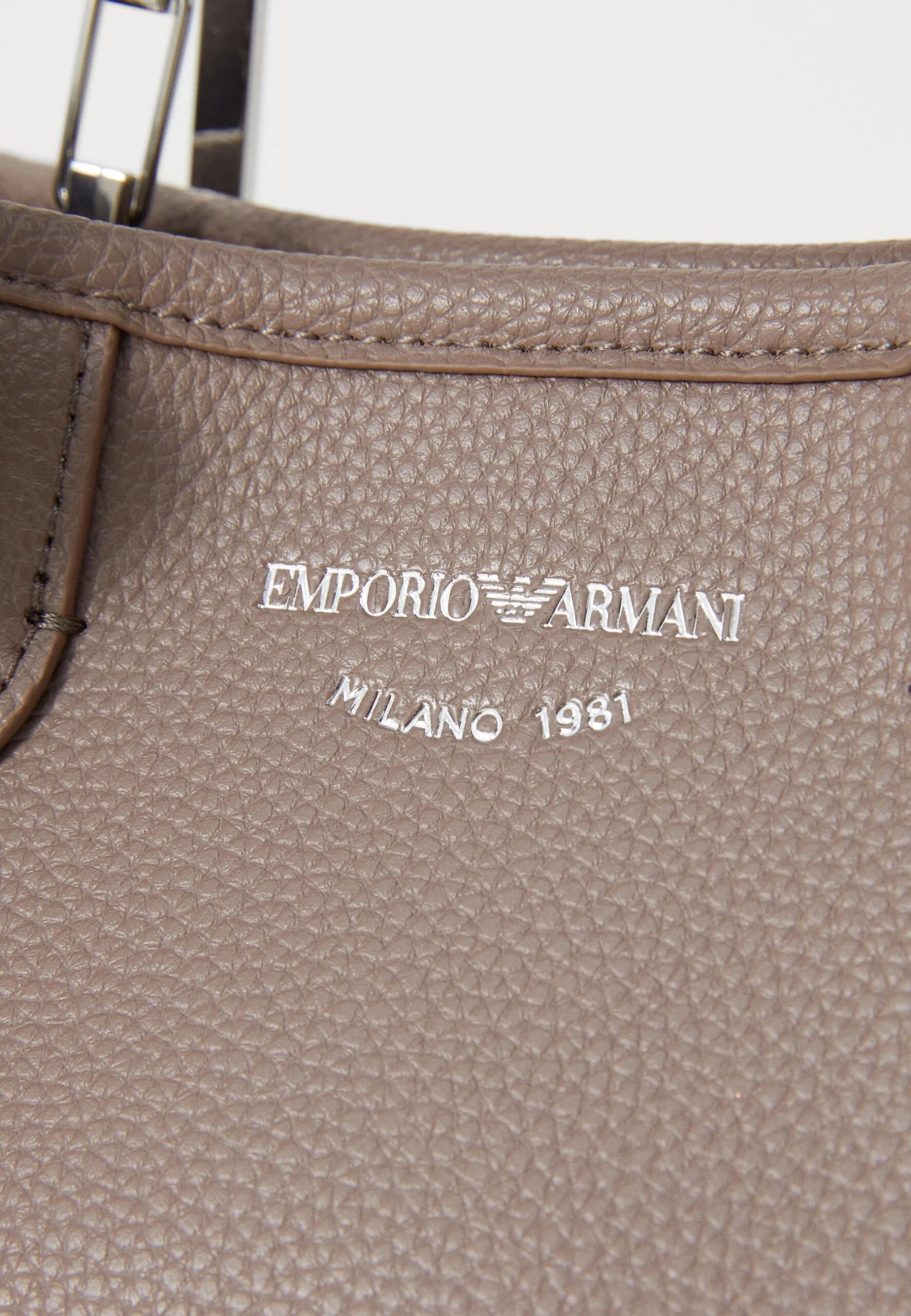 Emporio Armani BAG - Handbag - Taupe 8 Emporio Armani BAG - Handbag - Taupe - Image 6