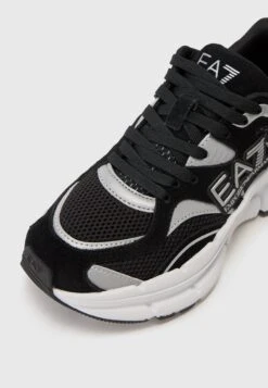 EA7 Emporio Armani CRAVE UNISEX - Trainers - Black/silver -Total Wear Store 31b7f5fcc35f4a8d864563927ea4ef2a