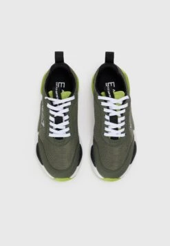 EA7 Emporio Armani UNISEX - Trainers - Beetle/black/macaw Green -Total Wear Store 33041e86879e450e87c9f50976fd4218