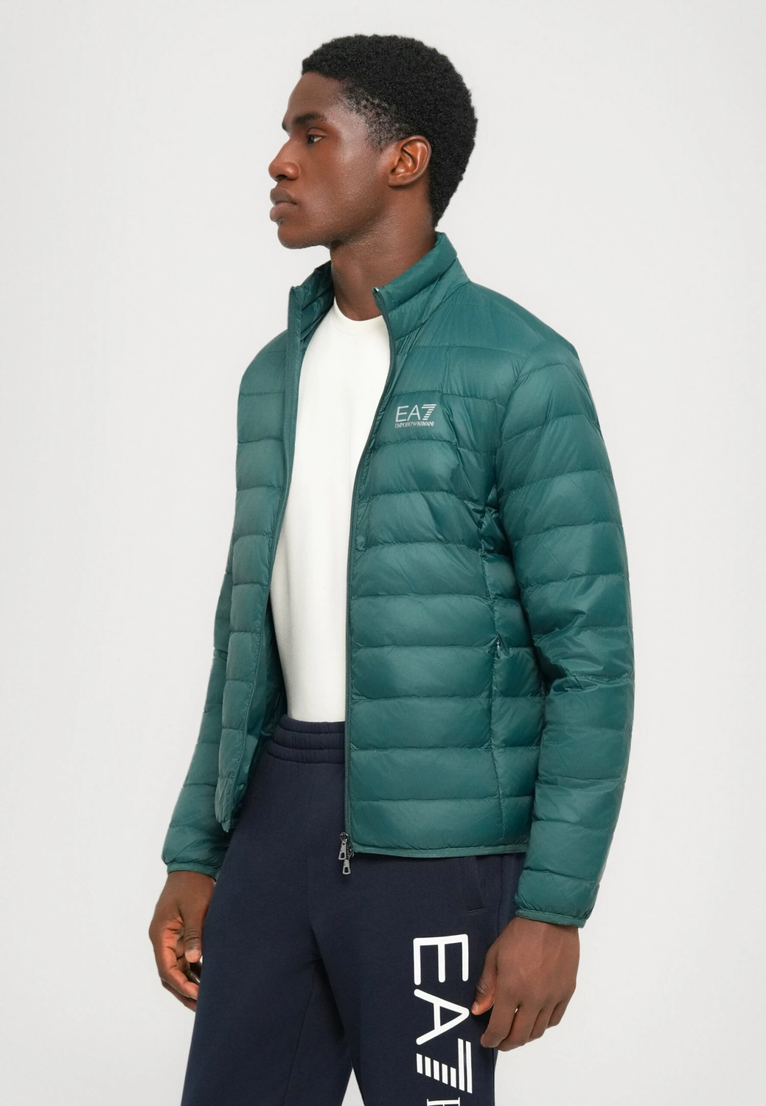 EA7 Emporio Armani TRAIN CORE JACKET - Down Jacket - Ponderosa Pine 7 EA7 Emporio Armani TRAIN CORE JACKET - Down Jacket - Ponderosa Pine - Image 5