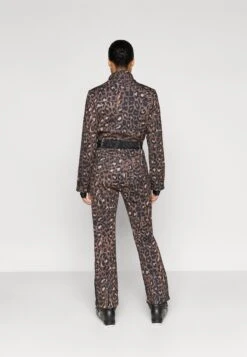 EA7 Emporio Armani SKI KITZBUHEL PADDED JUMPSUIT - Snowsuit - Fancy Brown -Total Wear Store 34214528dddc473b90e1ec36eb604d5d