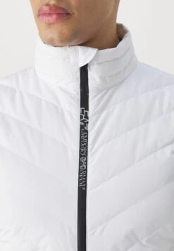 EA7 Emporio Armani JACKET - Down Jacket - Bianco -Total Wear Store 37c187cc25ce4da3816cdf1d01d34167