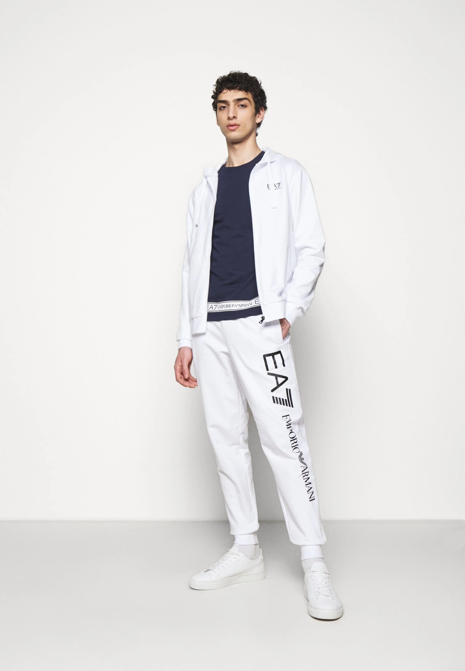 EA7 Emporio Armani Trouser - Tracksuit Bottoms - White/Black 4 EA7 Emporio Armani Trouser - Tracksuit Bottoms - White/Black - Image 2