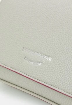 Emporio Armani On Chain - Across Body Bag - Mercurio/Geraneo -Total Wear Store 390d8ff36f6242b59536c08f7b2f20fc