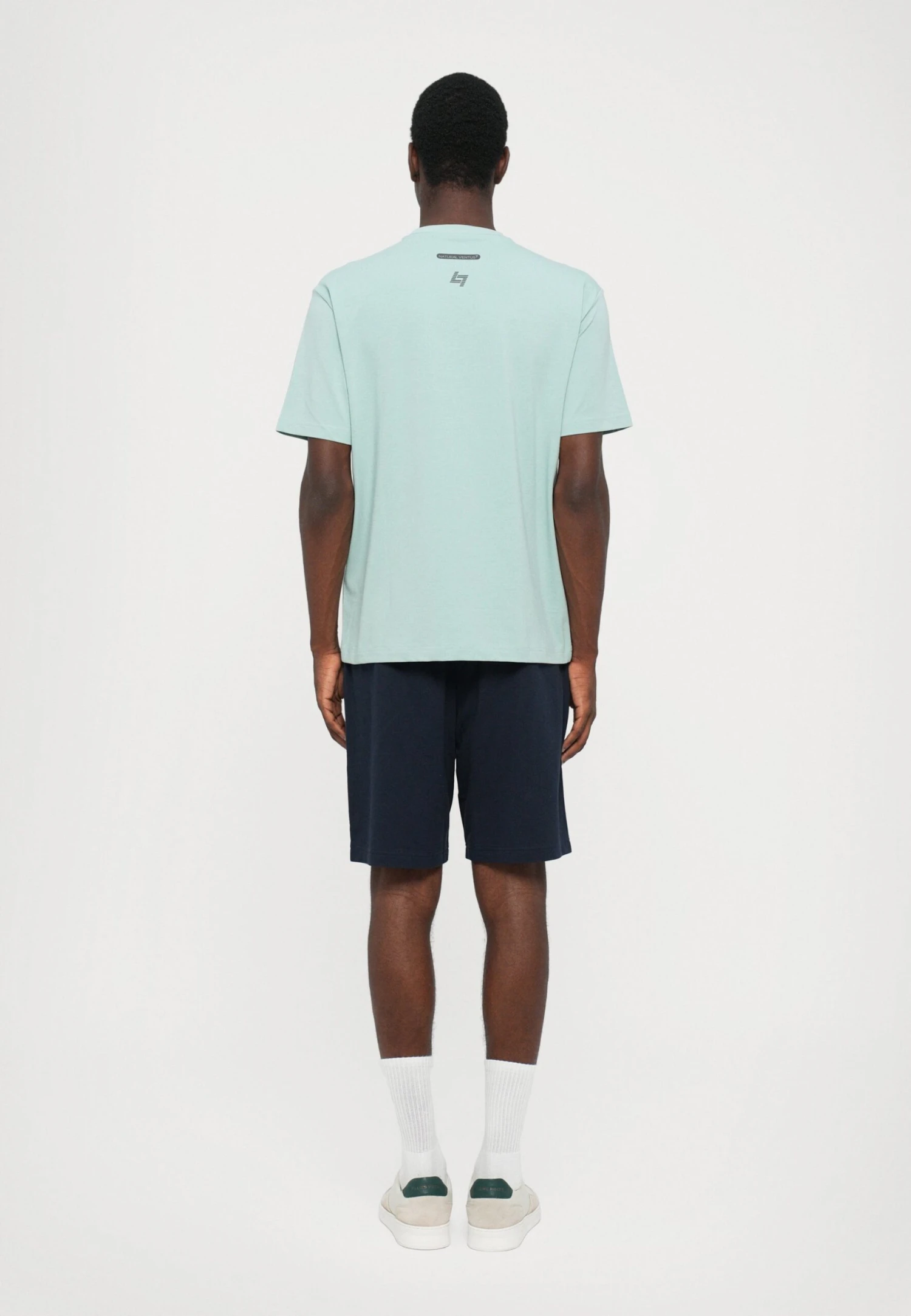 EA7 Emporio Armani NATURAL VENTUS TEE - Basic T-shirt - Blue Surf 5 EA7 Emporio Armani NATURAL VENTUS TEE - Basic T-shirt - Blue Surf - Image 3