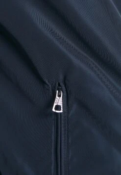 EA7 Emporio Armani Windbreaker - Dark Blue -Total Wear Store 3b755d003f1e43fb8b7fd4024a2d6f48