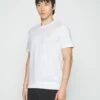 EA7 Emporio Armani Basic T-Shirt - White -Total Wear Store 3bc71b75432e42e68cefd7d9b31025e7