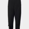 Emporio Armani Trouser - Cargo Trousers - Nero -Total Wear Store 3c0264891c1e40f798e4ff9162bf39c6