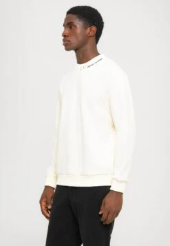 EA7 Emporio Armani TRAIN LOGO SERIES UNISEX - Sweatshirt - Vanilla Ice -Total Wear Store 3d28512eee53405dbcbbaac051405f01