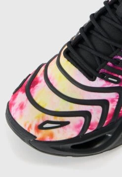 EA7 Emporio Armani INFINITY GALAXY UNISEX - Trainers - Triple Black/multi-coloured/galaxy Star -Total Wear Store 3d59bd5d543b426c84b27661824aebf6