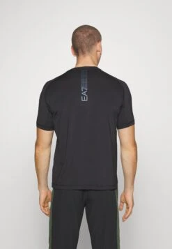 EA7 Emporio Armani Ventus - Print T-Shirt - Black -Total Wear Store 3e4b63ecd62b4164896c8375056231a5