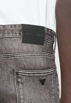 Emporio Armani 5 Pockets Pant - Slim Fit Jeans - Denim Nero -Total Wear Store 3f49457f082845b5a79c217096c7c746