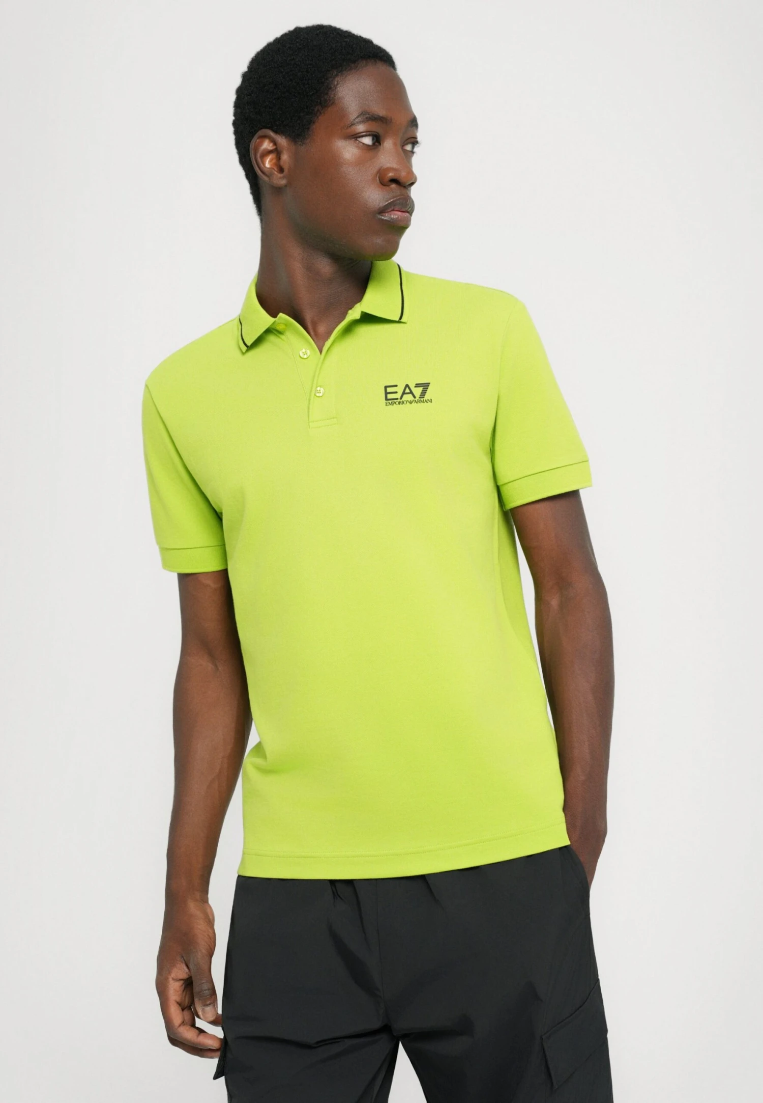 EA7 Emporio Armani TRAIN CORE - Polo Shirt - Macaw Green 7 EA7 Emporio Armani TRAIN CORE - Polo Shirt - Macaw Green - Image 5
