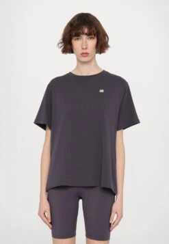 EA7 Emporio Armani Basic T-shirt - Periscope