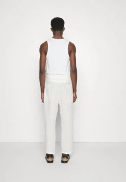 Emporio Armani Trouser - Trousers - Bianco Panna -Total Wear Store 42b49ea25b484a49801fab04e39e8cb2