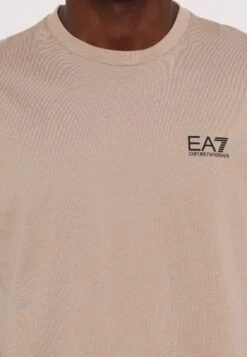 EA7 Emporio Armani Print T-shirt - Cobblestone/black -Total Wear Store 43b210ece48045a58ea657df9fa5ae55