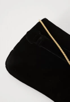 Emporio Armani HANDBAG - Handbag - Nero -Total Wear Store 446052d9ebe746b8aa473aad8c41e50a