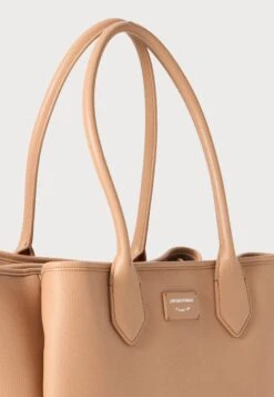 Emporio Armani ODETTE - Handbag - Nocciola/taupe -Total Wear Store 449aedee483e43578a9564b5f8448c39