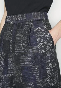 Emporio Armani Pantaloni - Shorts - Blu -Total Wear Store 4575d31c075e48c0b15ce833c9fcb840