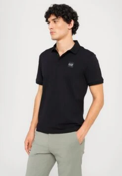 EA7 Emporio Armani TRAIN VISIBILITY POLO - Polo Shirt - Black/cream 16 EA7 Emporio Armani TRAIN VISIBILITY POLO - Polo Shirt - Black/cream -Total Wear Store 472931400529406e9f9516c8ae3a69f9