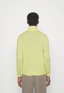 Emporio Armani Jumper - Verde Lime 10 Emporio Armani Jumper - Verde Lime -Total Wear Store 473b9adf616a4345acd548997102679e