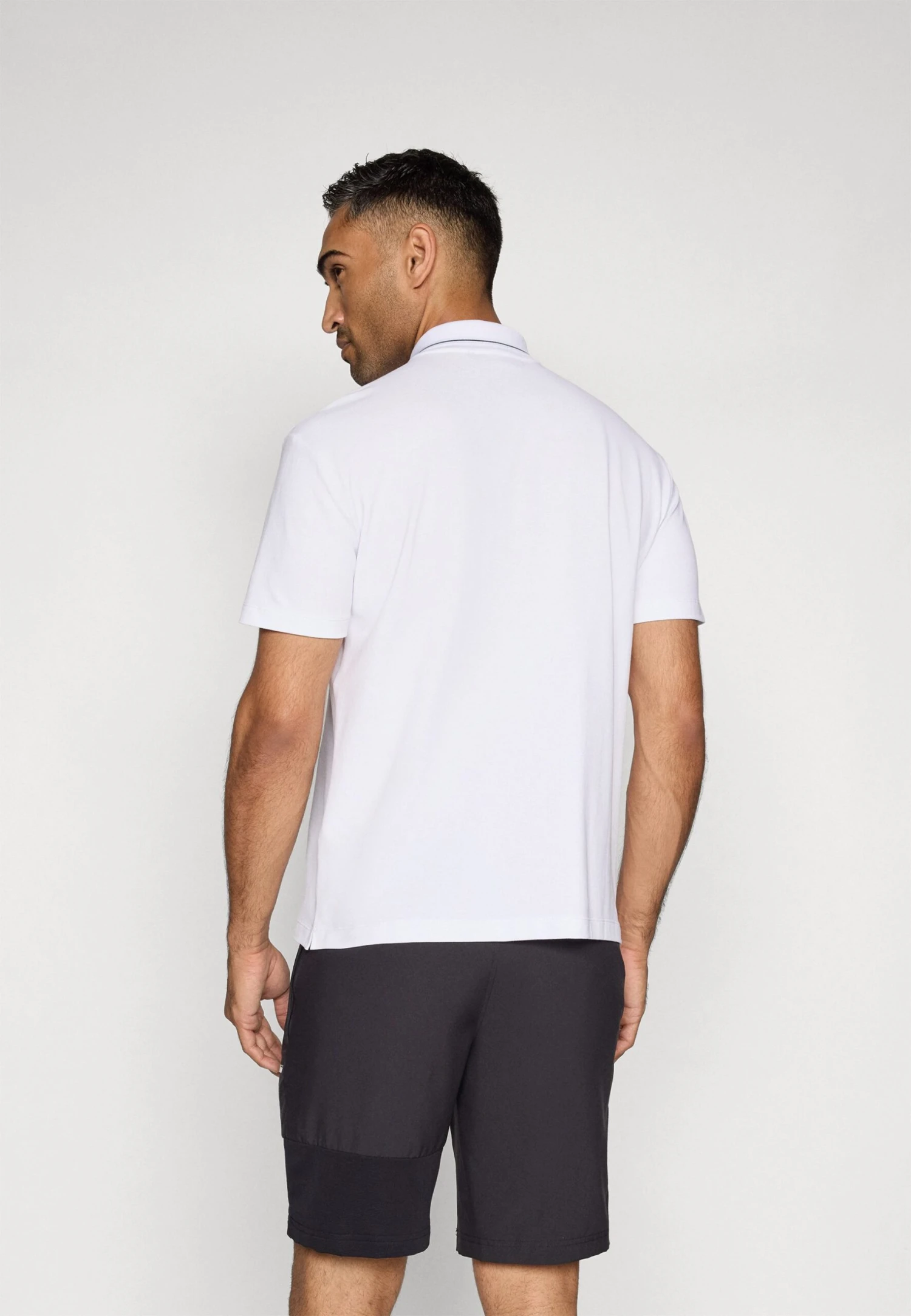 EA7 Emporio Armani TENNIS CLUB - Polo Shirt - White 5 EA7 Emporio Armani TENNIS CLUB - Polo Shirt - White - Image 3
