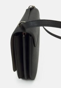 Emporio Armani Young - Across Body Bag - Black/Powder Pink 10 Emporio Armani Young - Across Body Bag - Black/Powder Pink -Total Wear Store 4b4130e6bf654dcd843ec58efde22de3