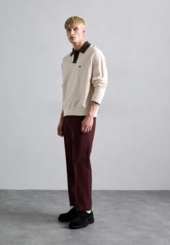 Emporio Armani Jumper - French Oak/black Ink 10 Emporio Armani Jumper - French Oak/black Ink -Total Wear Store 4c44c9f1fced48b0a43984dbf5ced09c