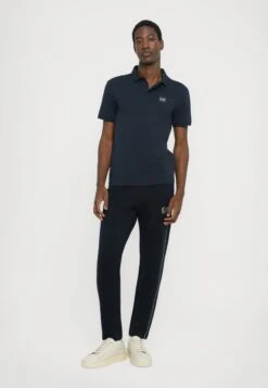 EA7 Emporio Armani TRAIN VISIBILITY POLO - Polo Shirt - Blue/cream -Total Wear Store 4d615378be854c00b55a2c9267c9bbbc