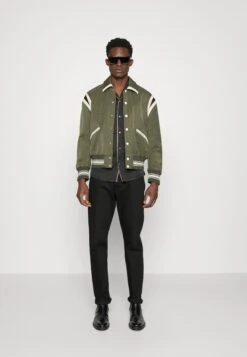 Emporio Armani Bomber Jacket - Verde Foresta -Total Wear Store 4e17aedccdc3440ea124e25807db2007