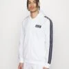EA7 Emporio Armani Tennis Club Hoodie Light - Zip-Up Sweatshirt - White 2 EA7 Emporio Armani Tennis Club Hoodie Light - Zip-Up Sweatshirt - White -Total Wear Store 4ee422a18aef45899fc6843e00dc0fbc