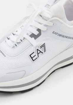 EA7 Emporio Armani Altura Unisex - Trainers - White -Total Wear Store 4f4ad5e4e283490f8f58c97b93e89ef3