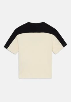 EA7 Emporio Armani UNISEX - Print T-shirt - Almond Milk -Total Wear Store 4f88cdd3f7224e07b4cac85d2a670031