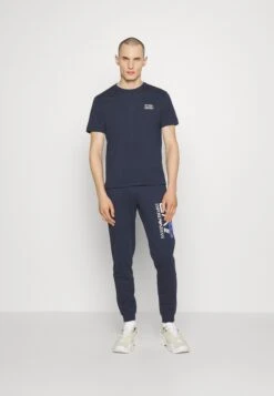 EA7 Emporio Armani Print T-Shirt - Blu Navy -Total Wear Store 5002a39a222c43d9a04d26290b7f9c00