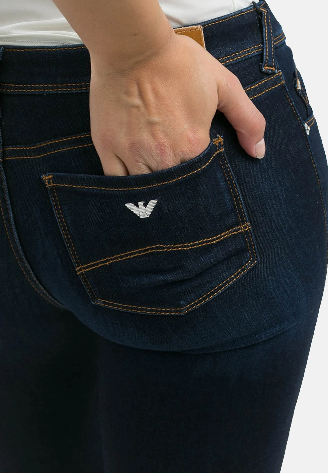 Emporio Armani Slim Fit Jeans - Blu 5 Emporio Armani Slim Fit Jeans - Blu - Image 3