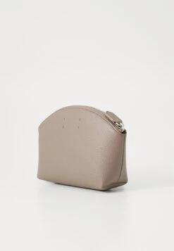 Emporio Armani BEAUTY CASE - Wash Bag - Taupe 11 Emporio Armani BEAUTY CASE - Wash Bag - Taupe -Total Wear Store 50dc9e25aa0248e8abaca9c464aaa606