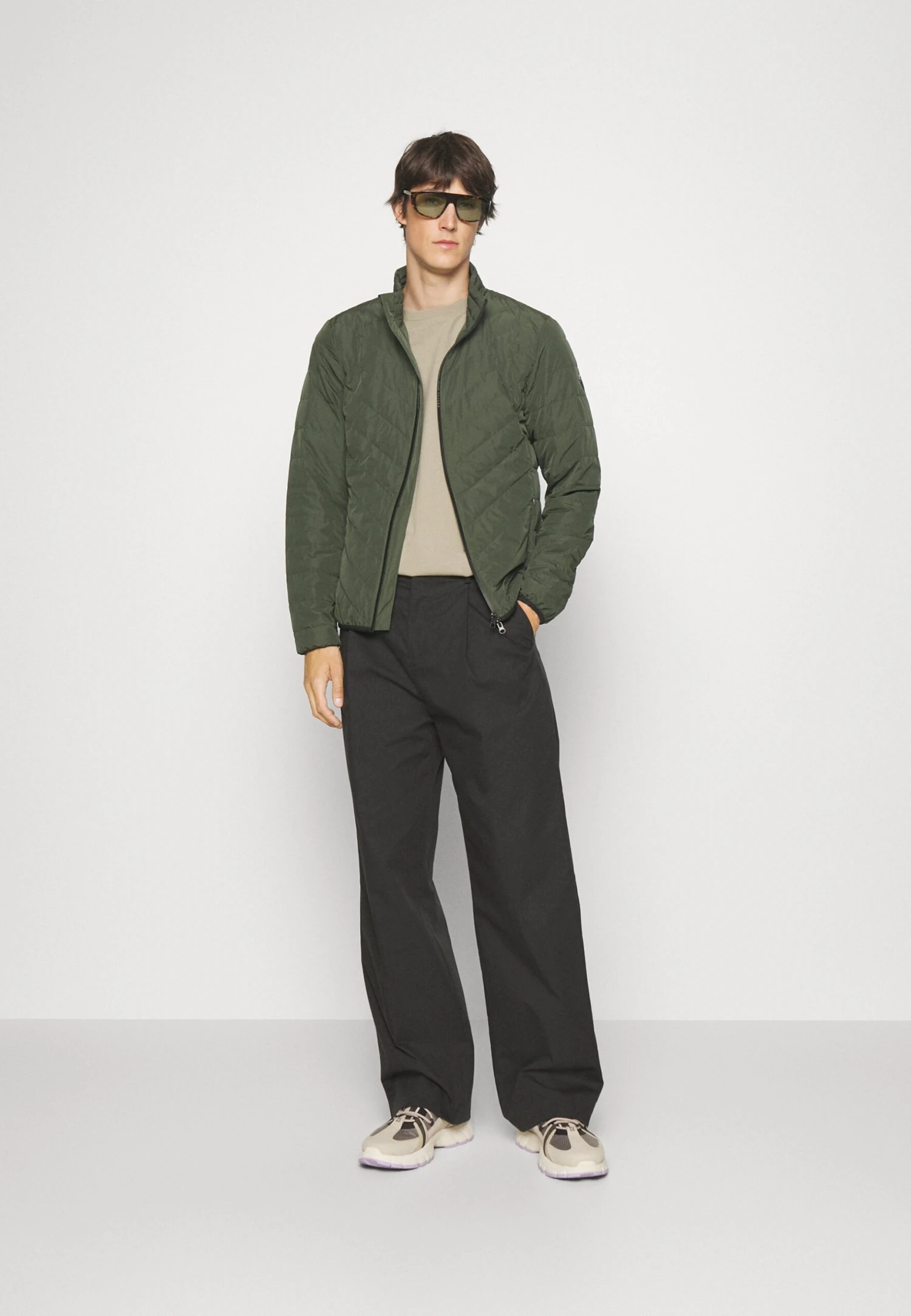 EA7 Emporio Armani Acket - Down Jacket - Verde Scuro 4 EA7 Emporio Armani Acket - Down Jacket - Verde Scuro - Image 2