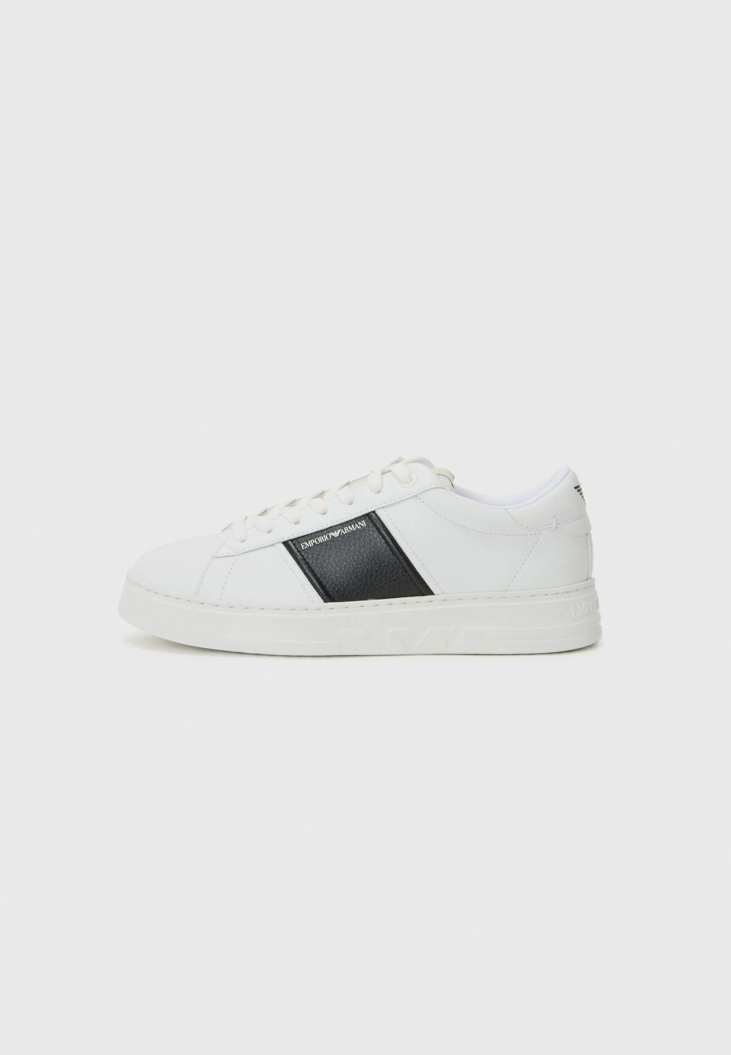 Emporio Armani Trainers - White/ottanio 9 Emporio Armani Trainers - White/ottanio - Image 7